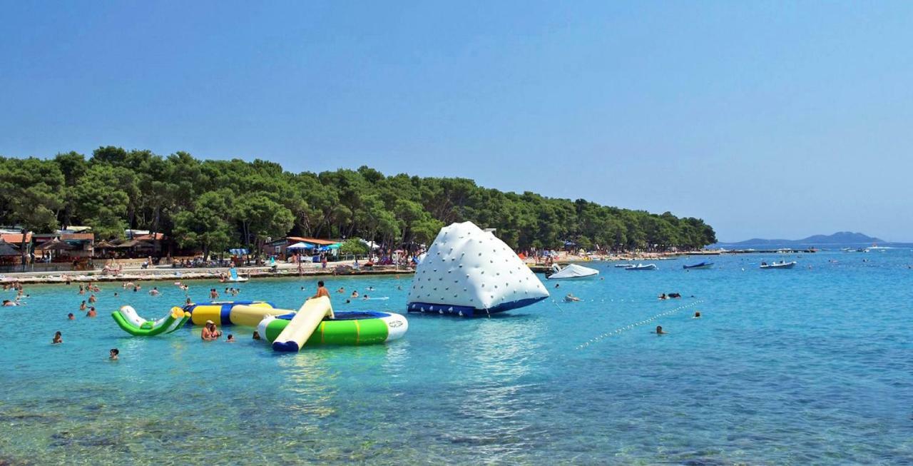 Mobile Home Starfish IV Camp Biograd بيوغْغاد نا موغو المظهر الخارجي الصورة