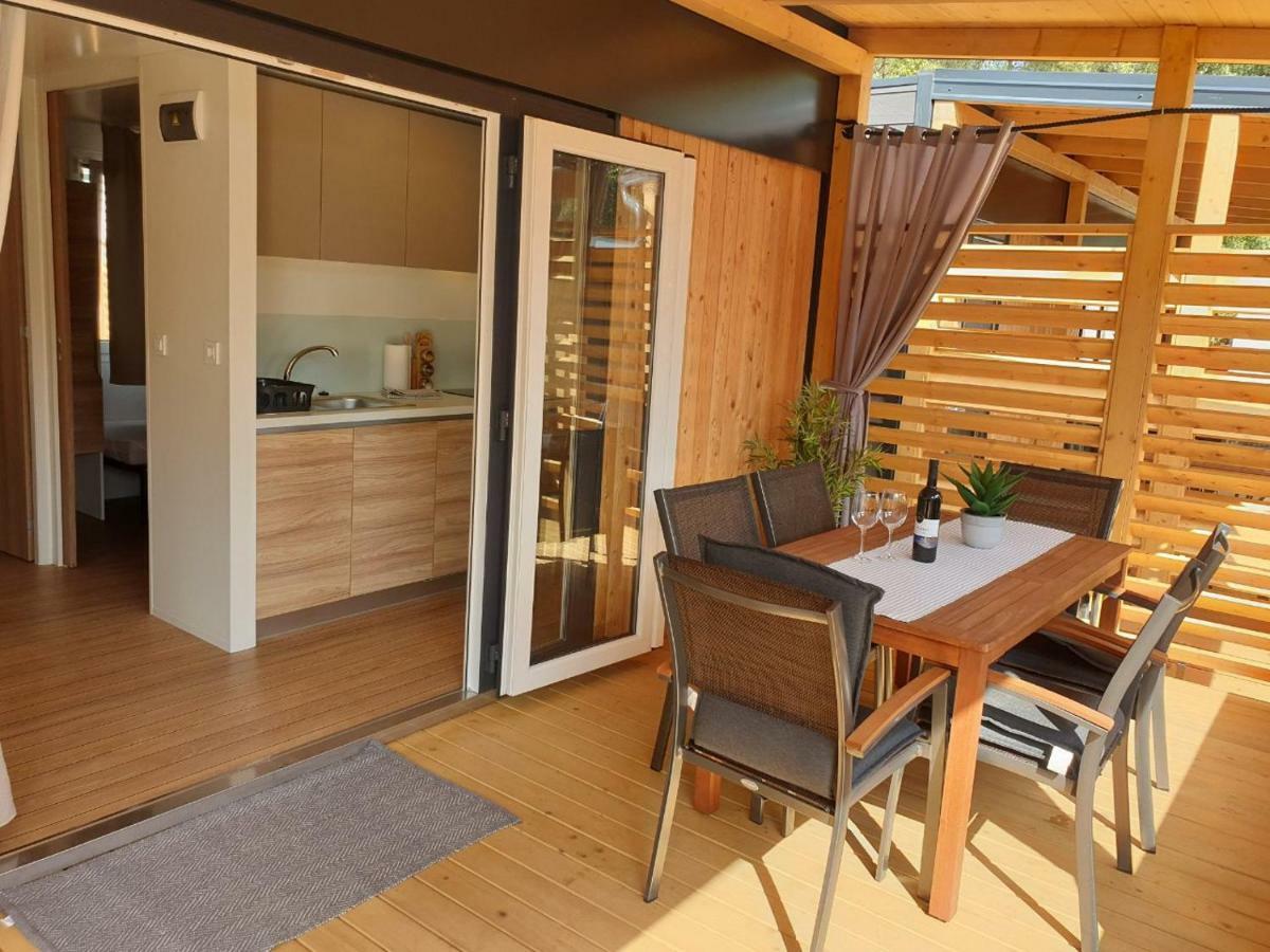 Mobile Home Starfish IV Camp Biograd بيوغْغاد نا موغو المظهر الخارجي الصورة